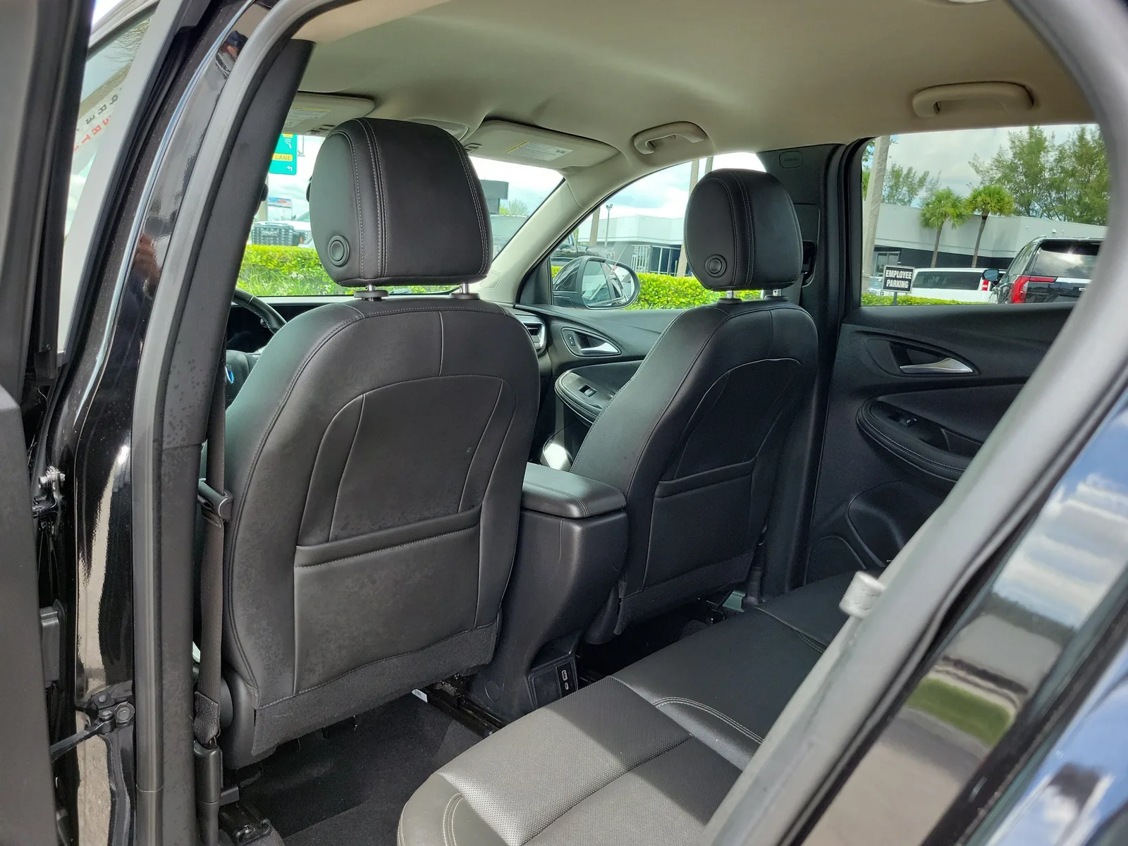 2024 Buick Encore GX Sport Touring photo 13