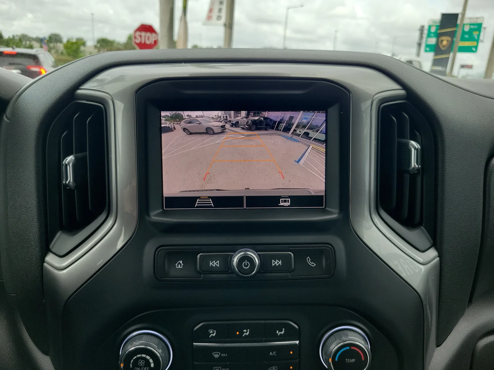 2024 Chevrolet Silverado 1500 Custom photo 10