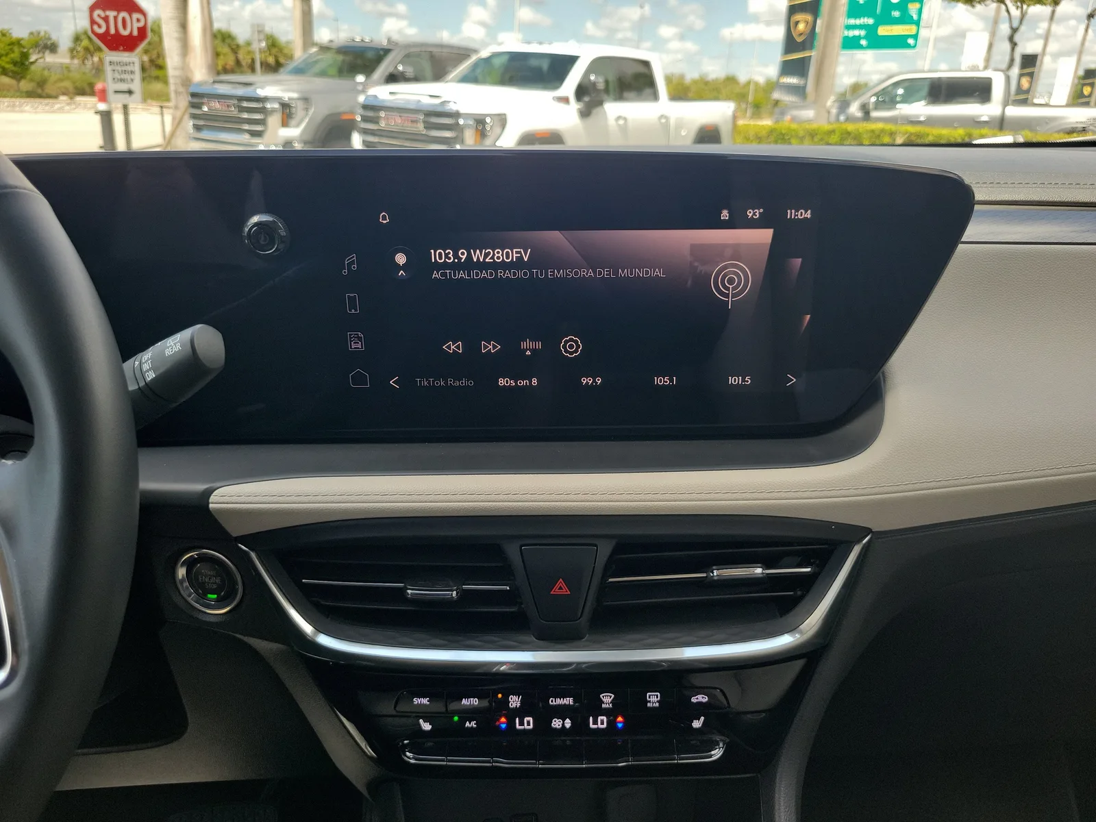 2024 Buick Encore GX Avenir photo 20