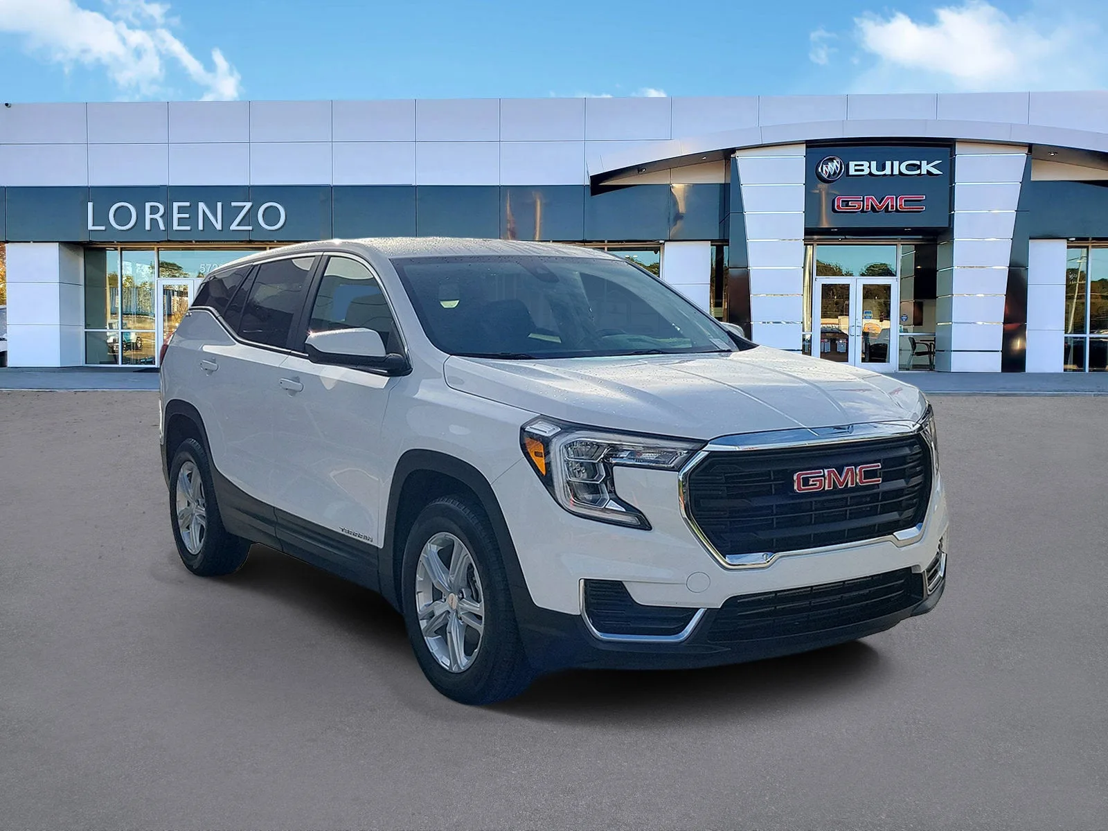 2024 GMC Terrain SLE photo 3