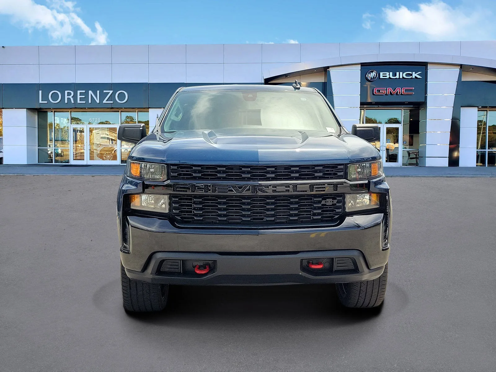 2021 Chevrolet Silverado 1500 Custom Trail Boss photo 2