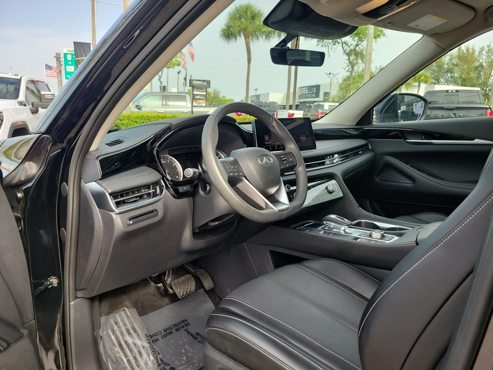 2025 INFINITI QX60 PURE photo 9