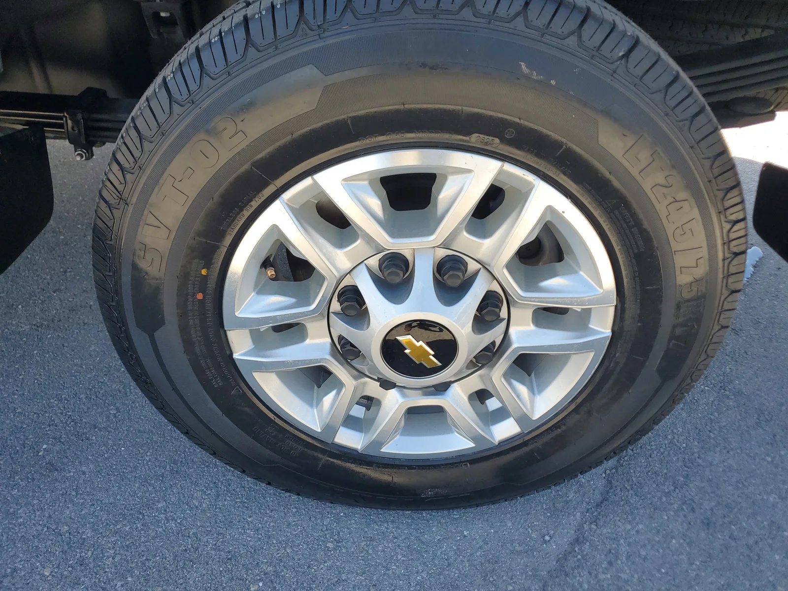 2024 Chevrolet Silverado 2500HD LT photo 27