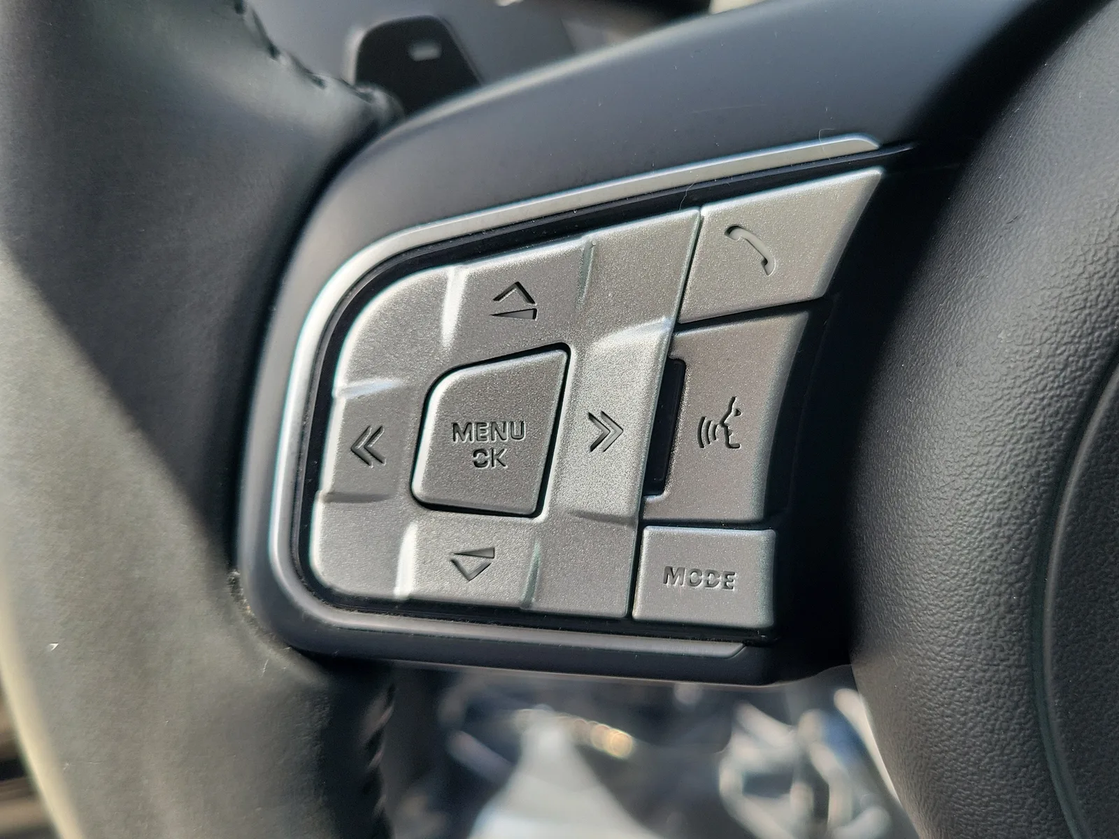 2019 Jaguar F-PACE 25t photo 22
