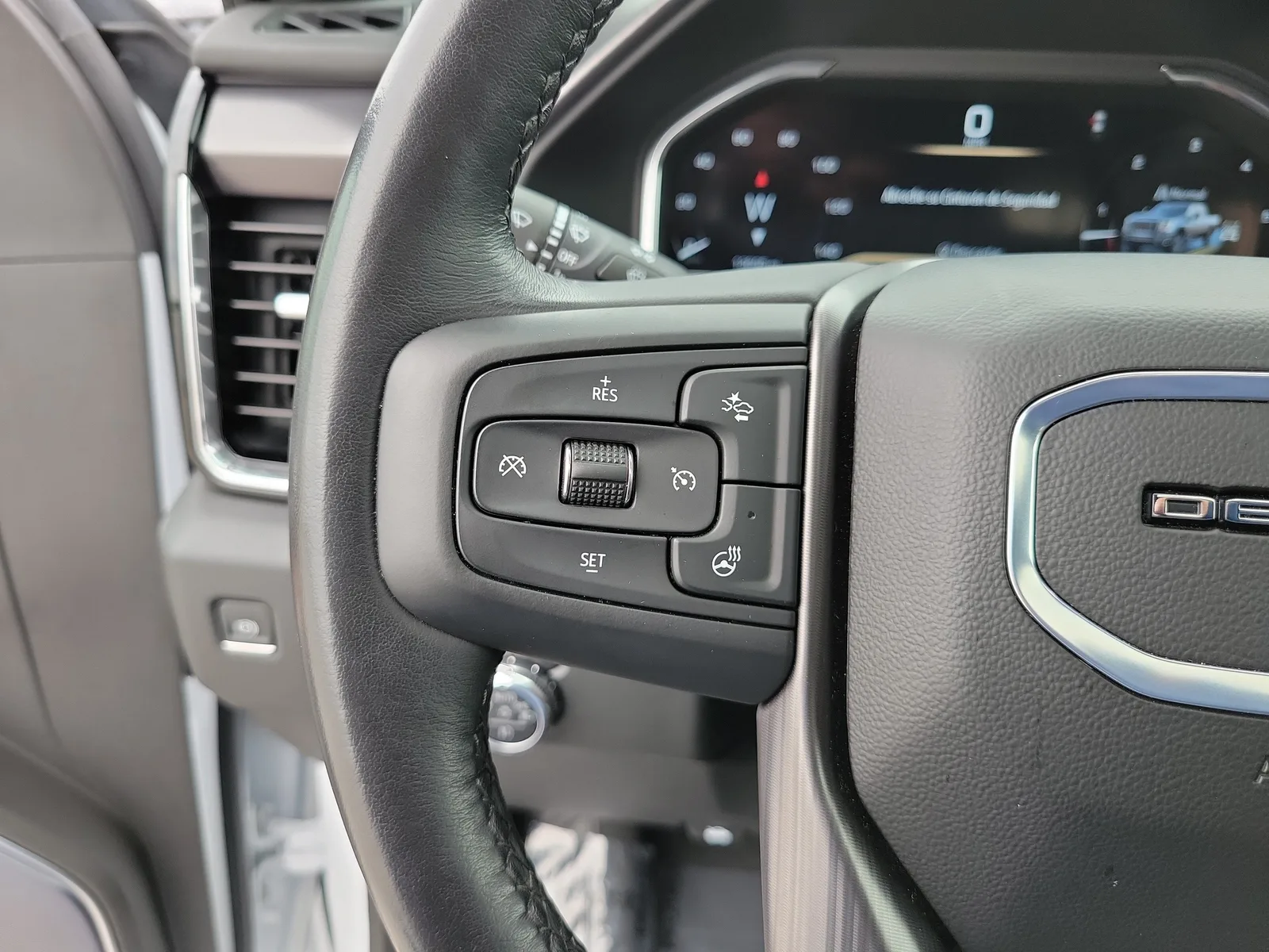 2025 GMC Sierra 2500HD Denali Ultimate 4WD Diesel photo 22