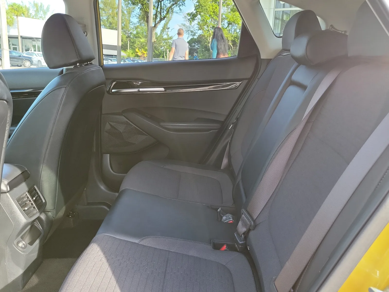 2023 Kia Seltos S photo 12
