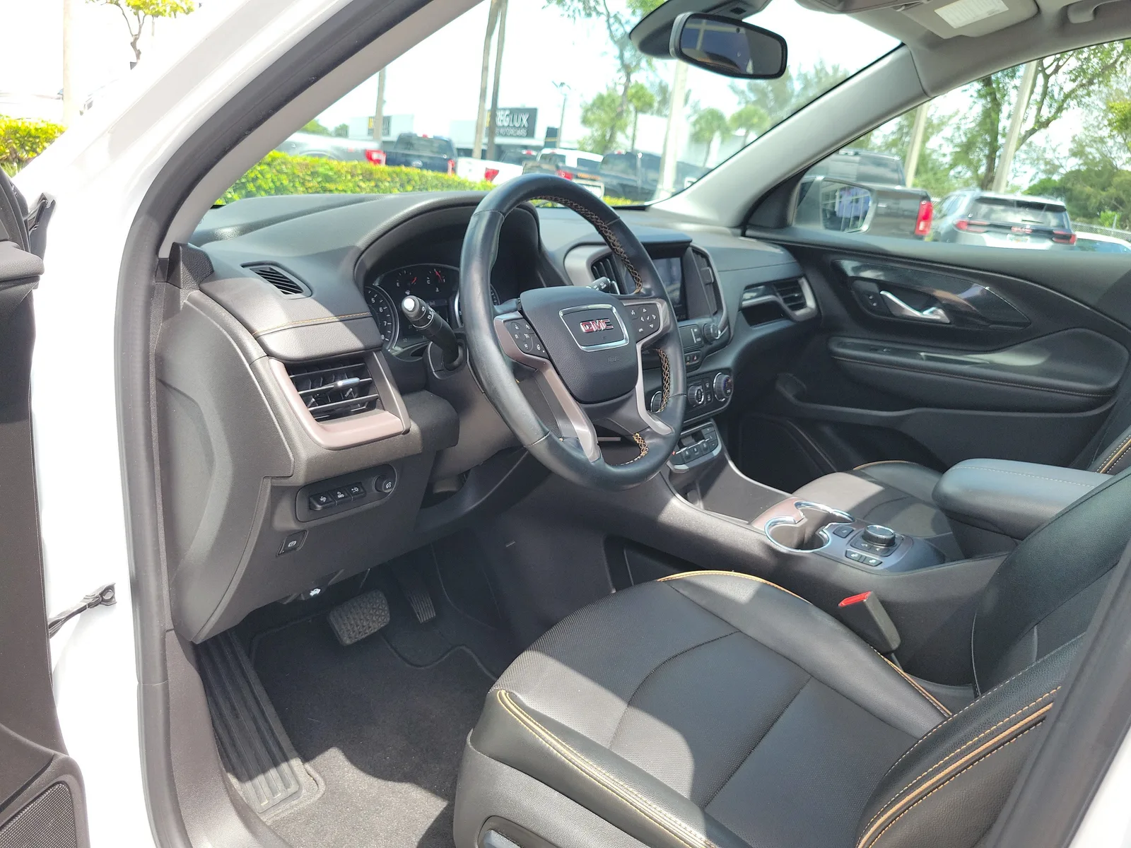 2024 GMC Terrain AT4 photo 9