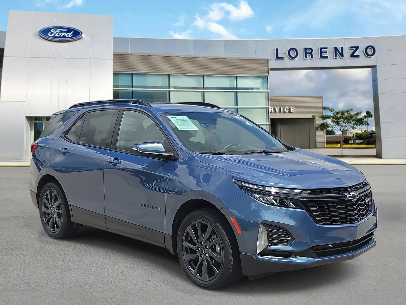 2024 Chevrolet Equinox RS photo 3