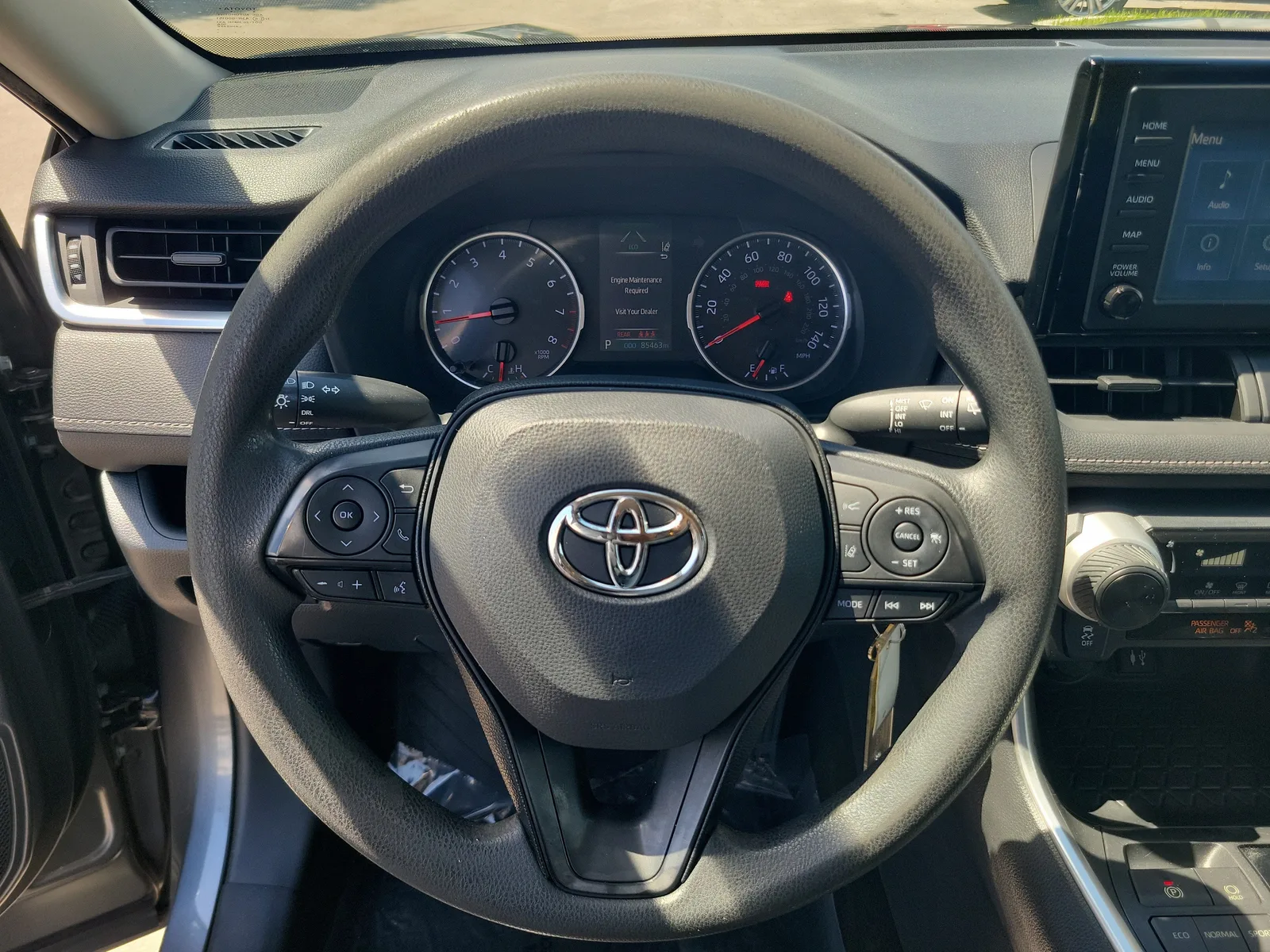 2019 Toyota RAV4 LE photo 19