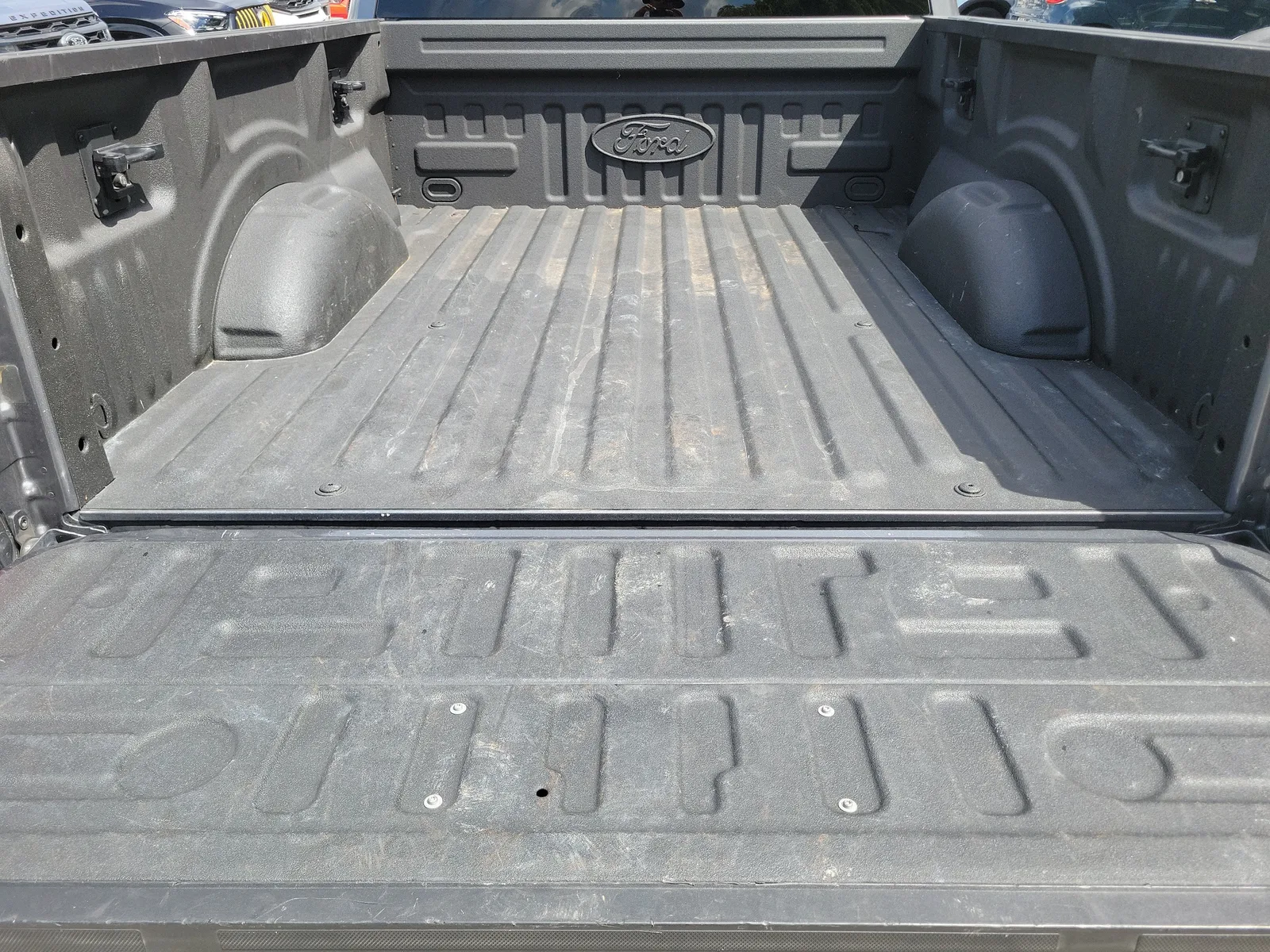 2023 Ford F-150 XLT 4WD photo 24