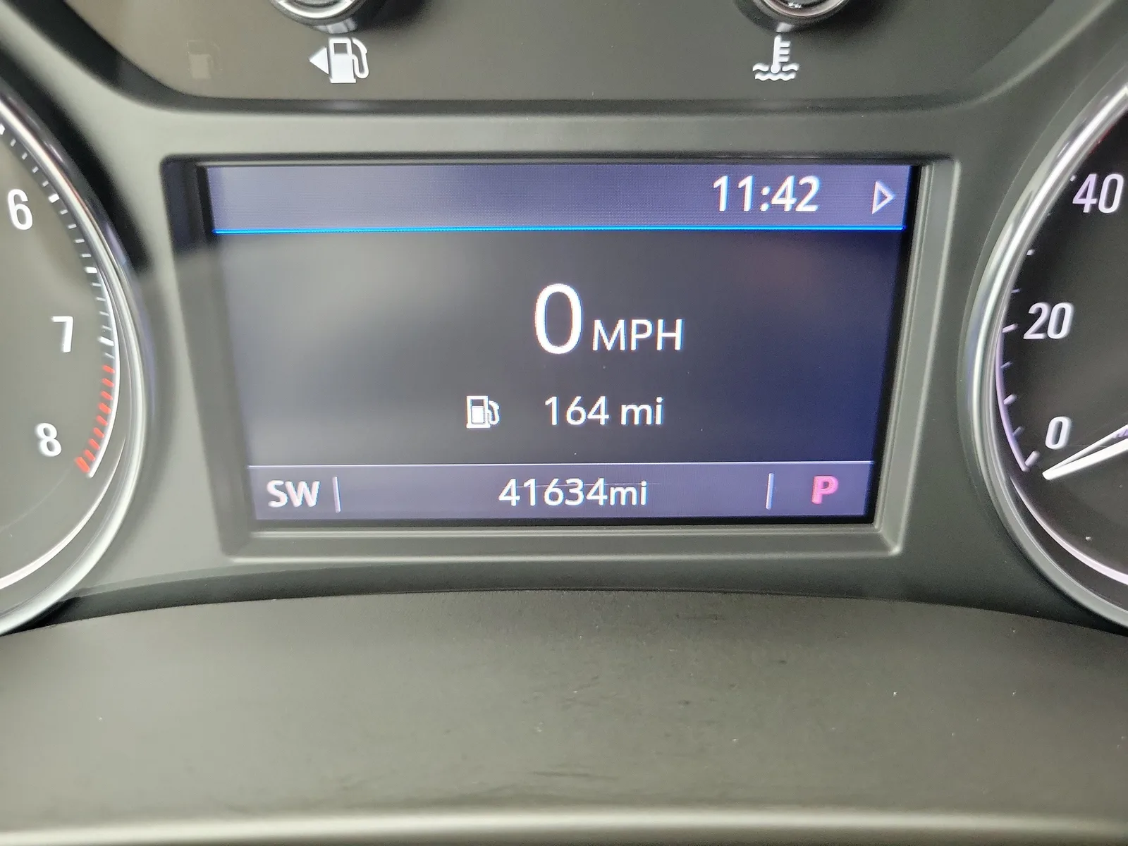 2023 Buick Enclave Essence photo 29