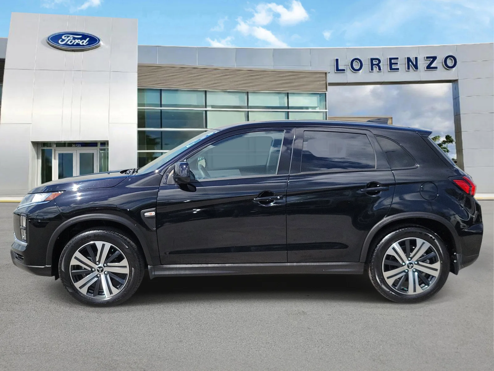 2025 Mitsubishi Outlander Sport ES 4WD photo 8
