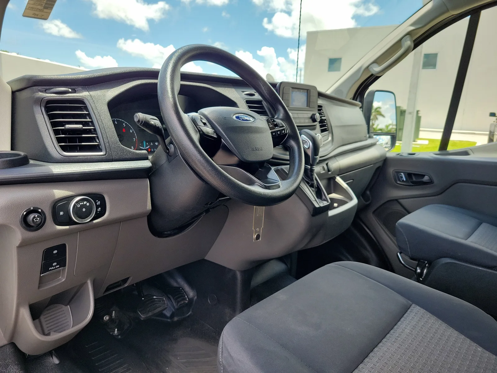 2024 Ford Transit Cargo Van Base photo 9