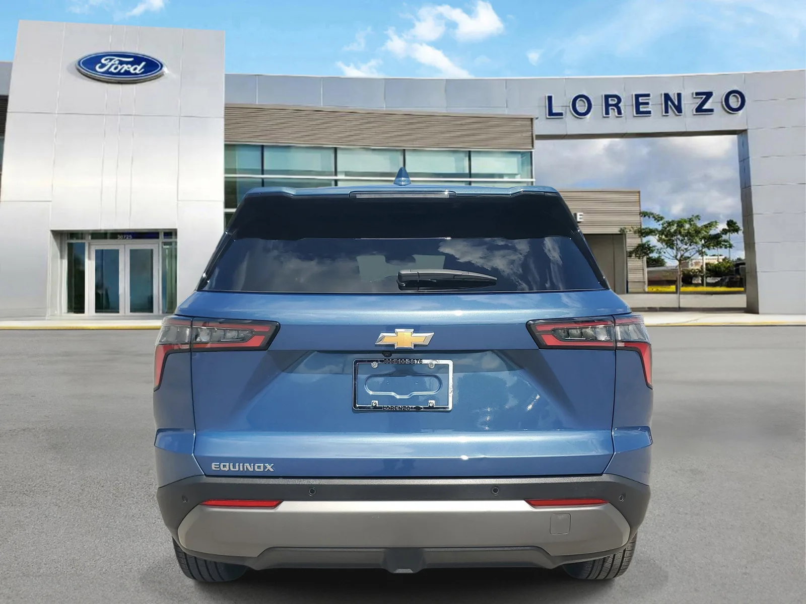 2026 Chevrolet Equinox FWD LT photo 6