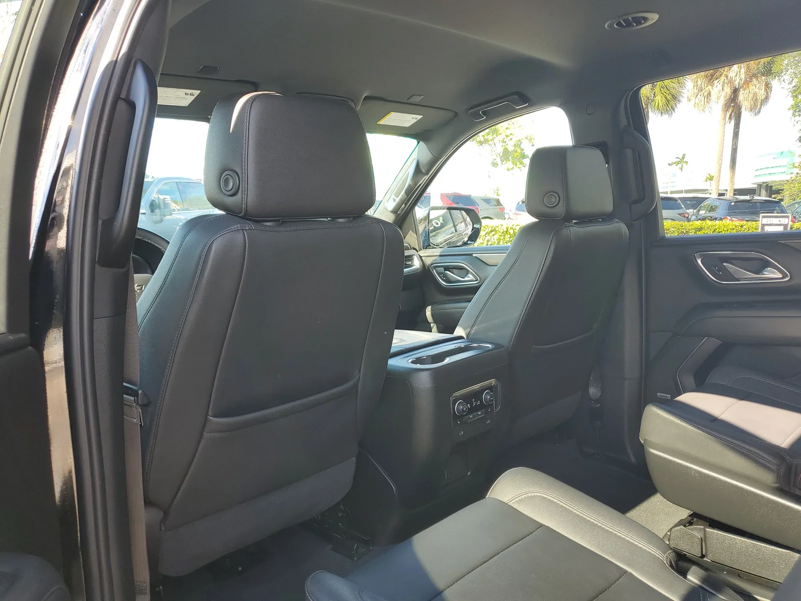 2023 Chevrolet Tahoe Z71 photo 15