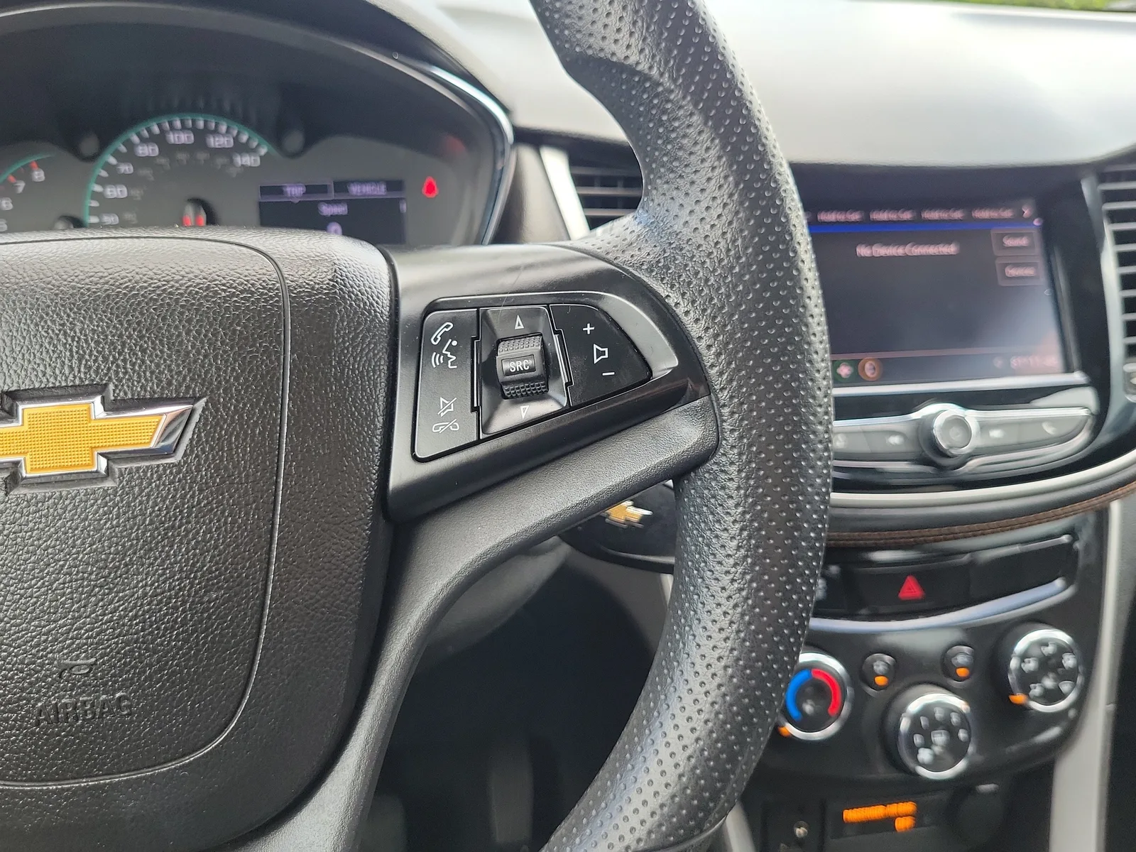 2020 Chevrolet Trax LS photo 21