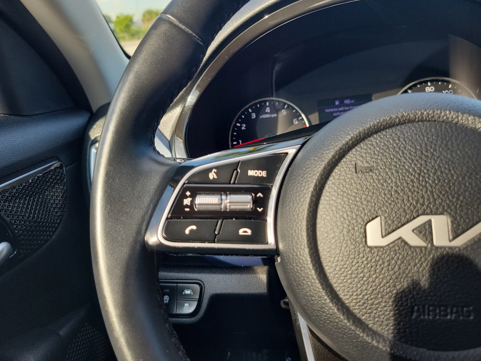 2023 Kia Seltos S photo 18