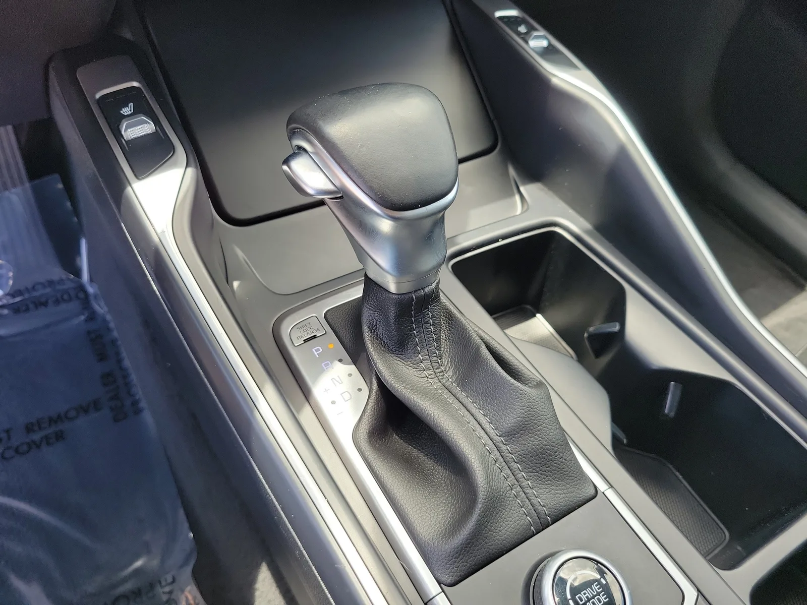 2021 Kia Sorento S photo 30