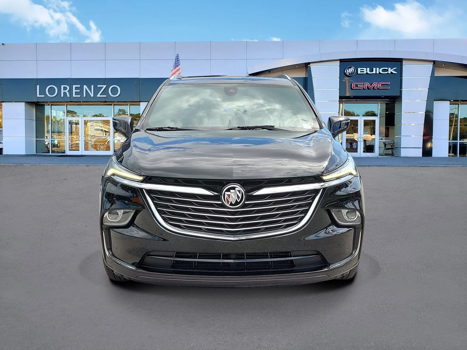 2022 Buick Enclave Essence photo 2