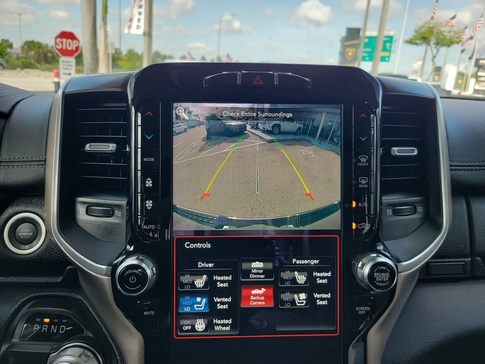 2021 RAM 1500 Laramie photo 10
