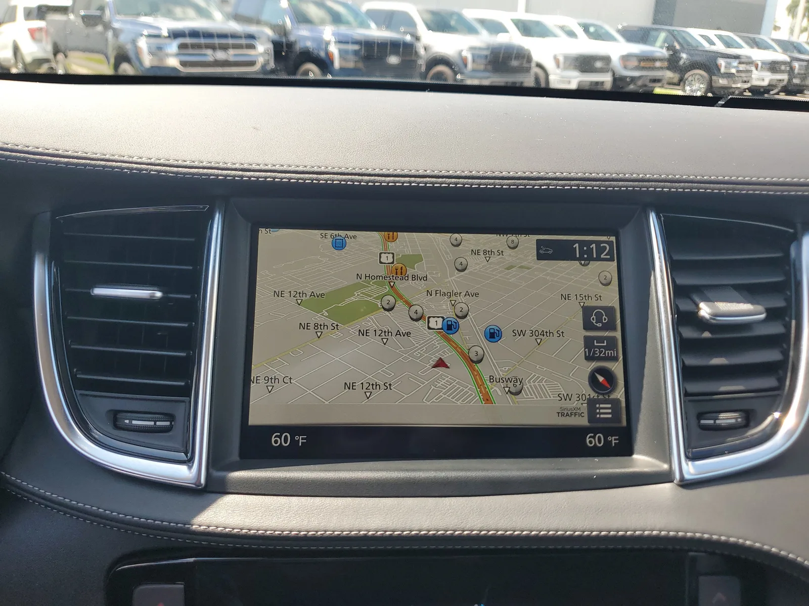 2022 INFINITI QX50 ESSENTIAL photo 10