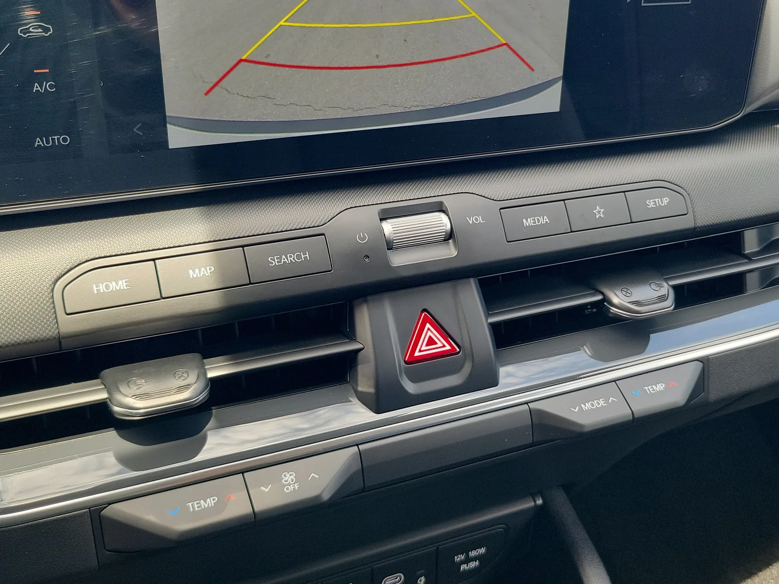 2025 Kia K4 EX photo 22