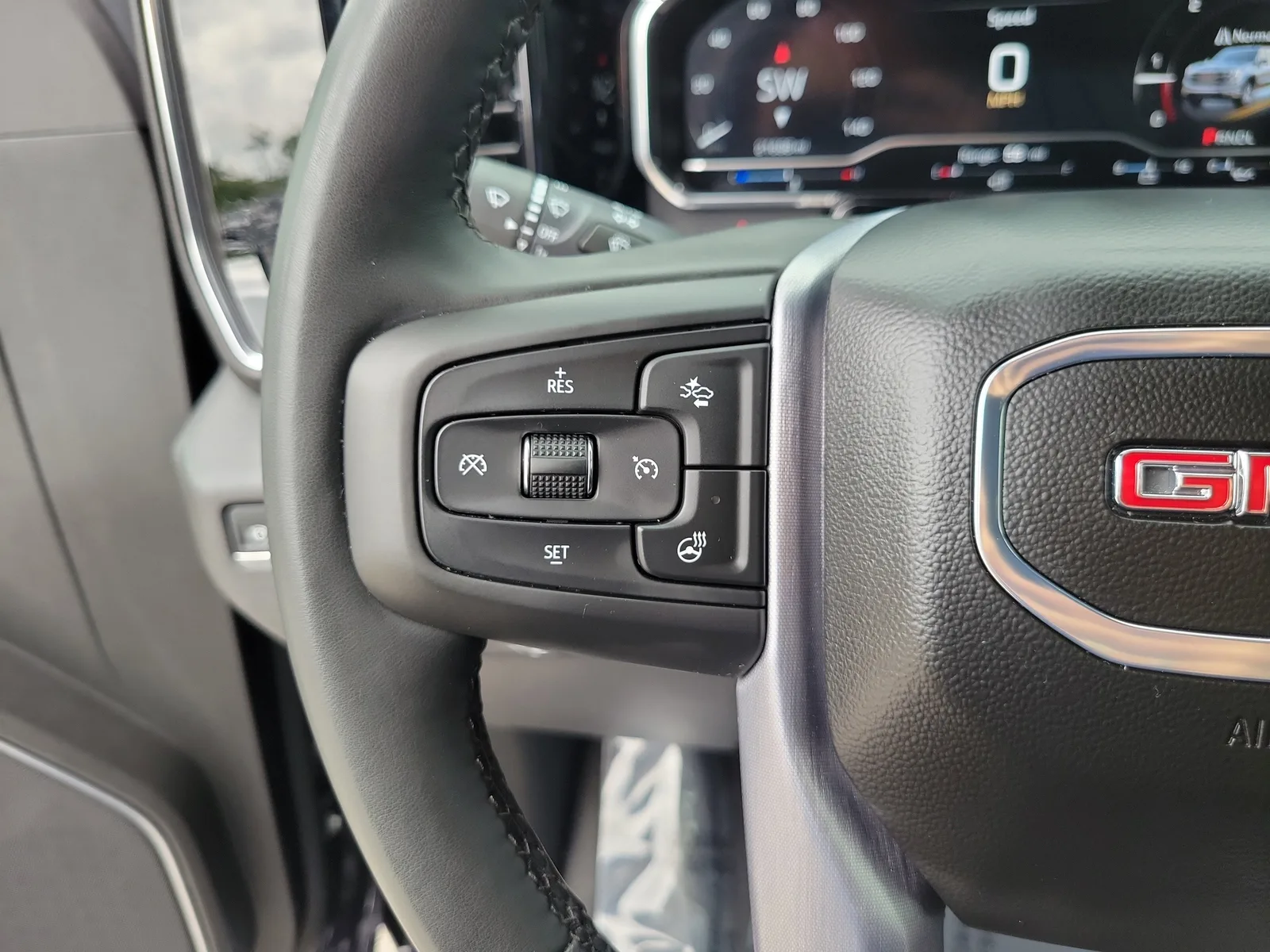 2024 GMC Sierra 1500 Elevation photo 19