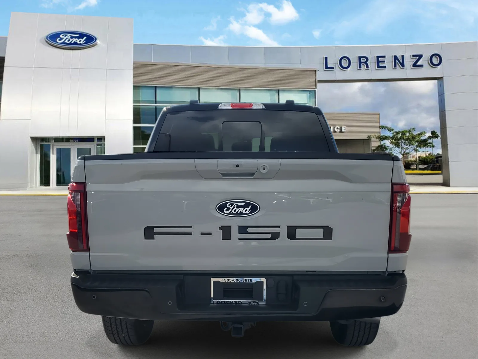 2024 Ford F-150 XLT 4WD photo 6