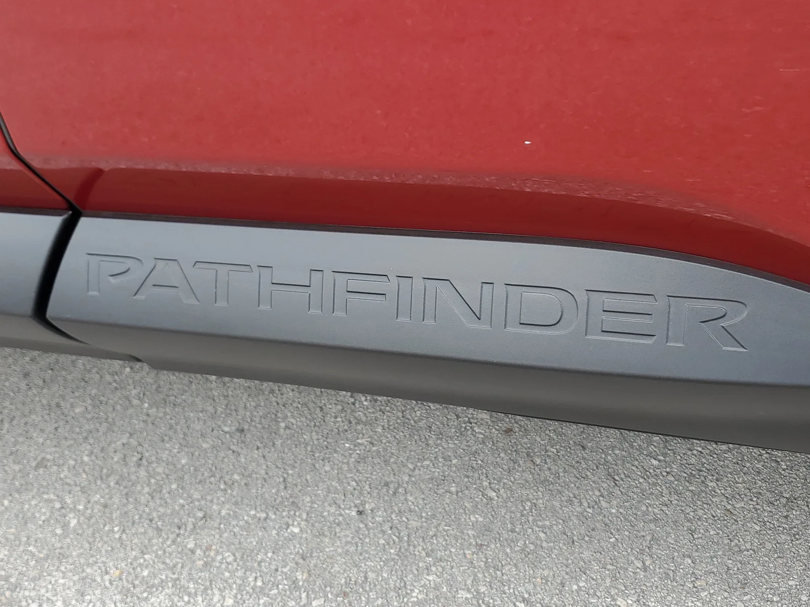 2024 Nissan Pathfinder SL photo 31