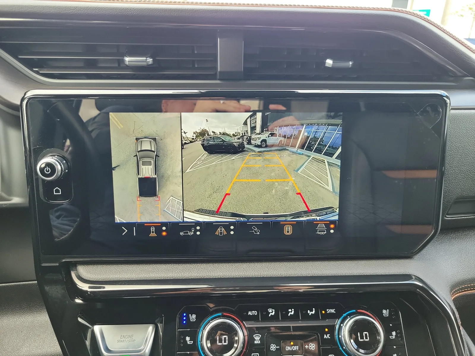 2025 GMC Sierra 1500 AT4 4WD photo 10