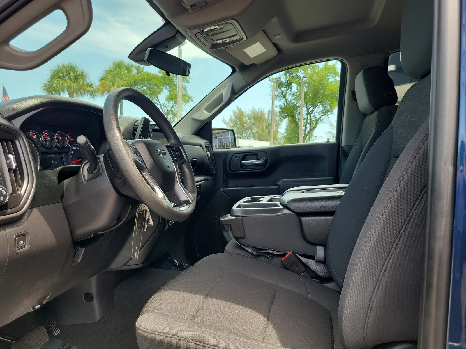 2021 Chevrolet Silverado 1500 Custom Trail Boss photo 11