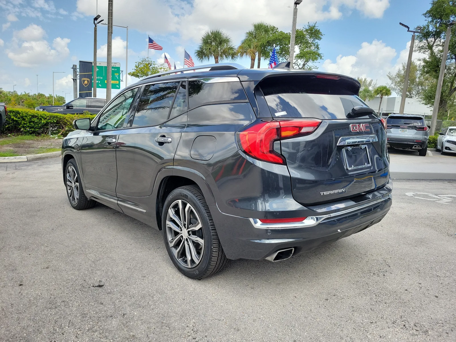 2019 GMC Terrain Denali photo 7