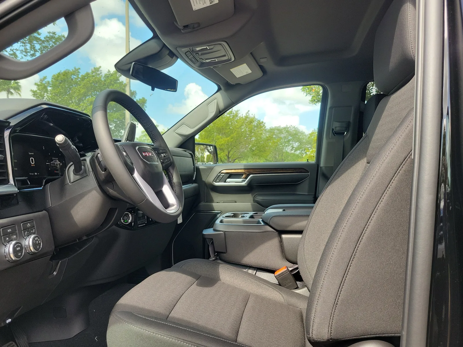 2026 GMC Sierra 1500 Elevation photo 12