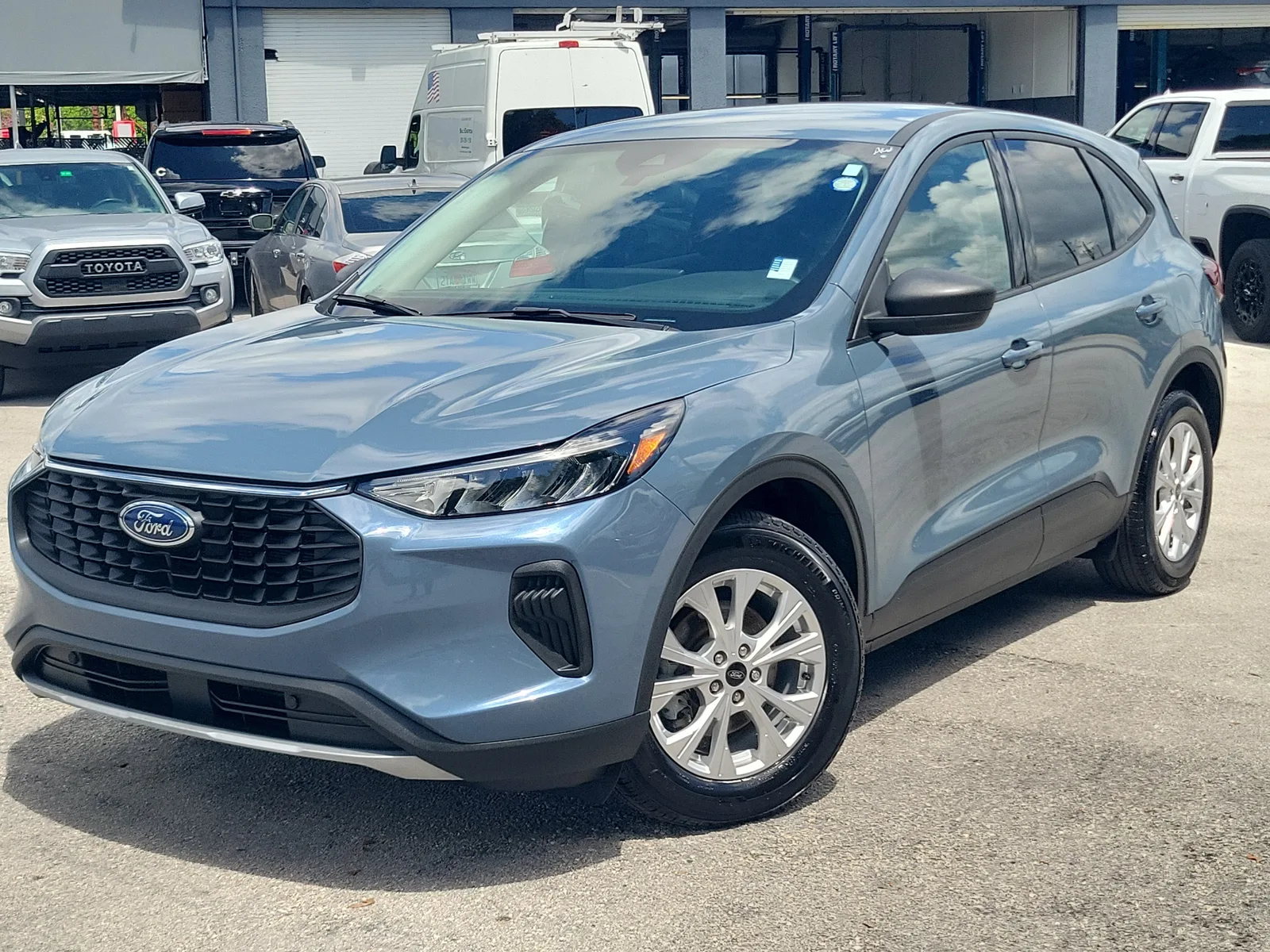 2025 Ford Escape