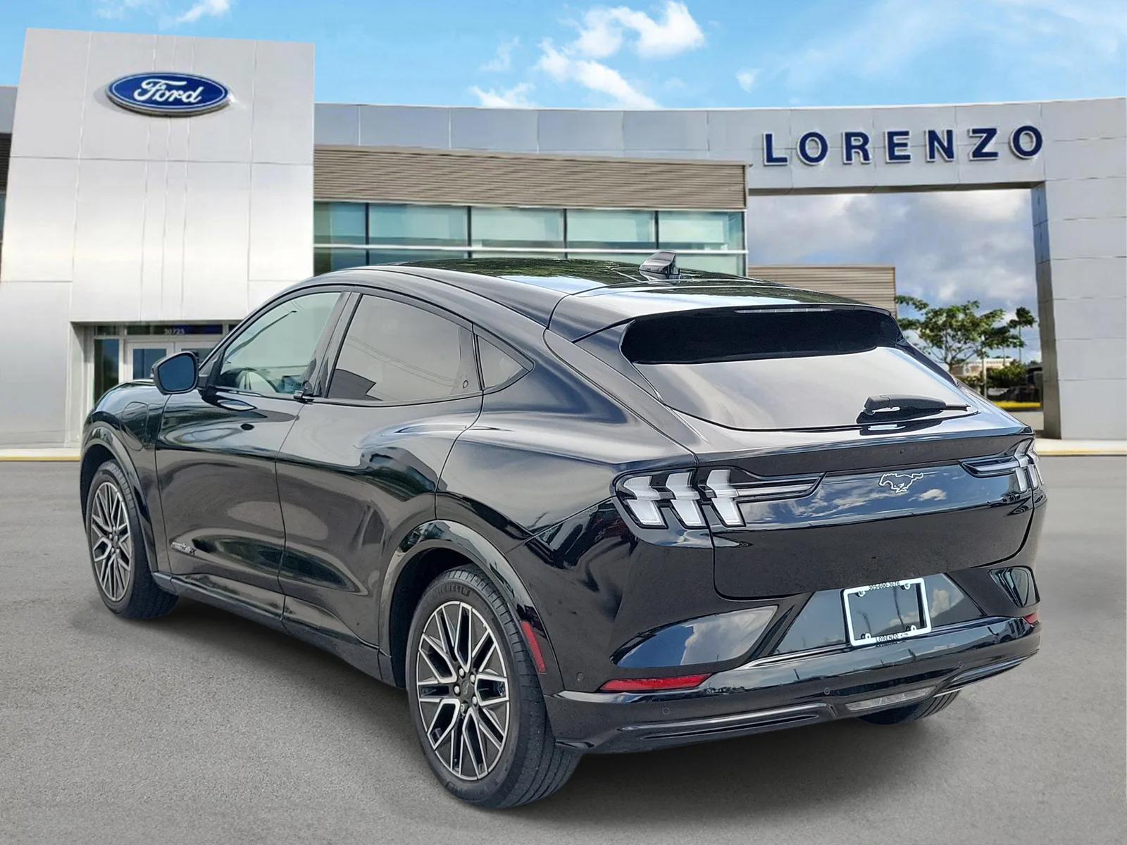 2024 Ford Mustang Mach-E Premium photo 7