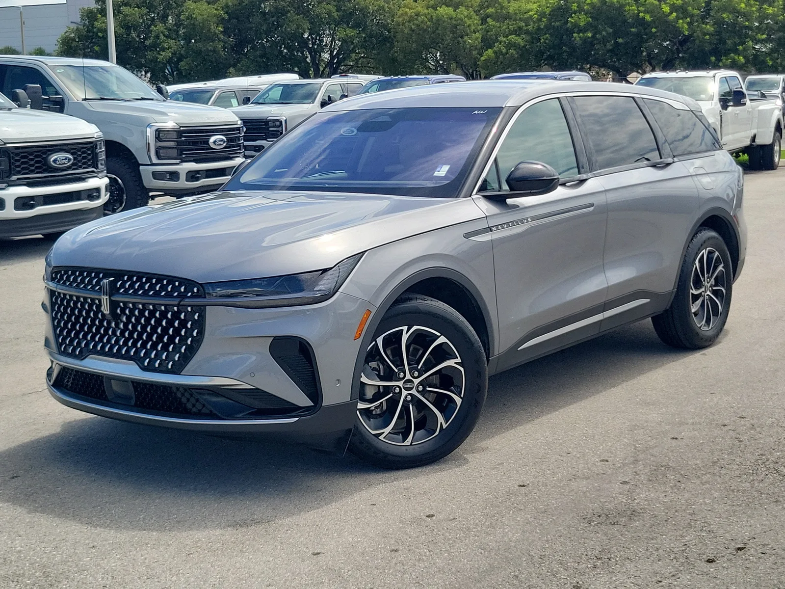 2024 Lincoln Nautilus