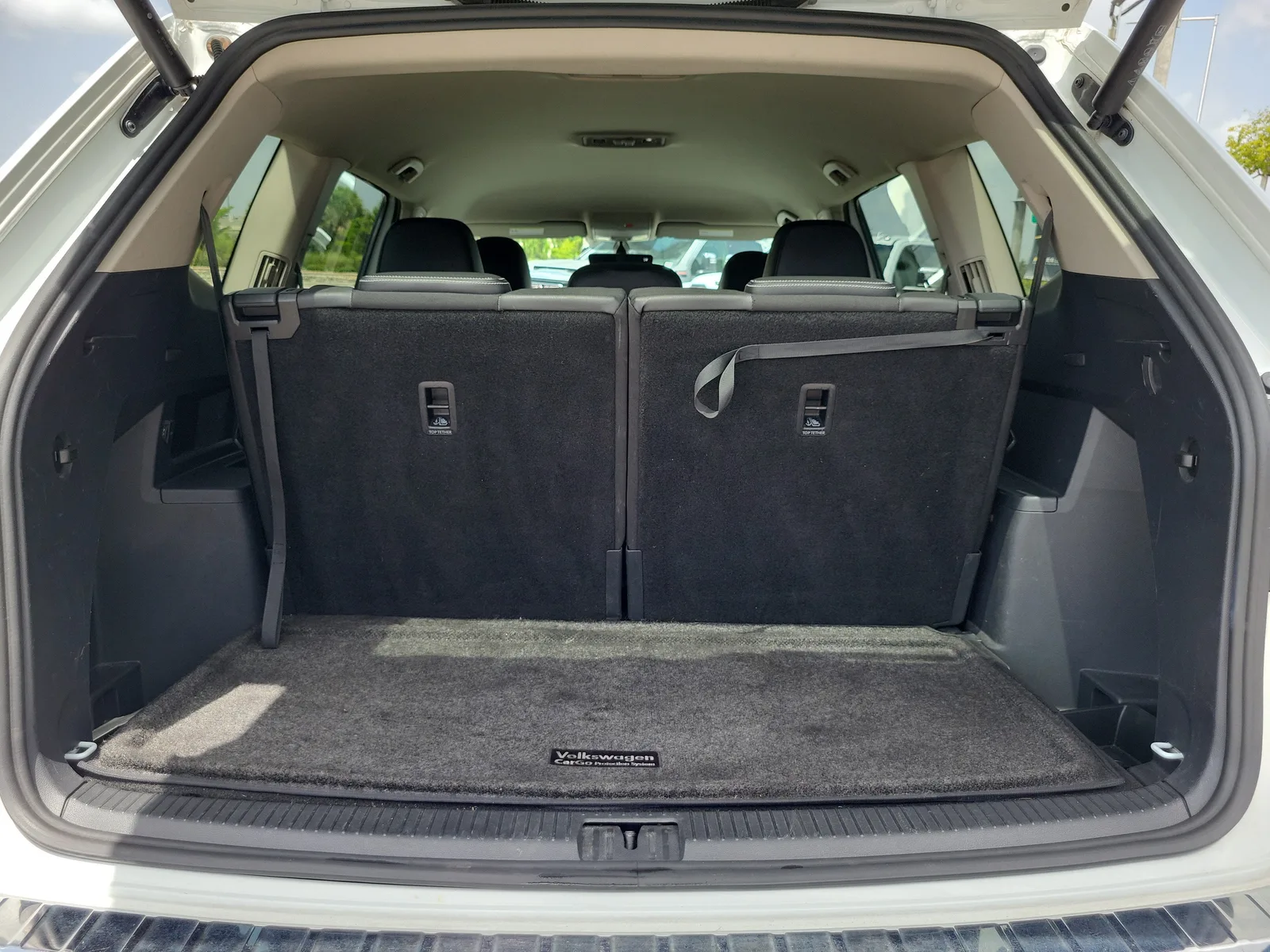 2023 Volkswagen Atlas 3.6L V6 SE w/Technology photo 16