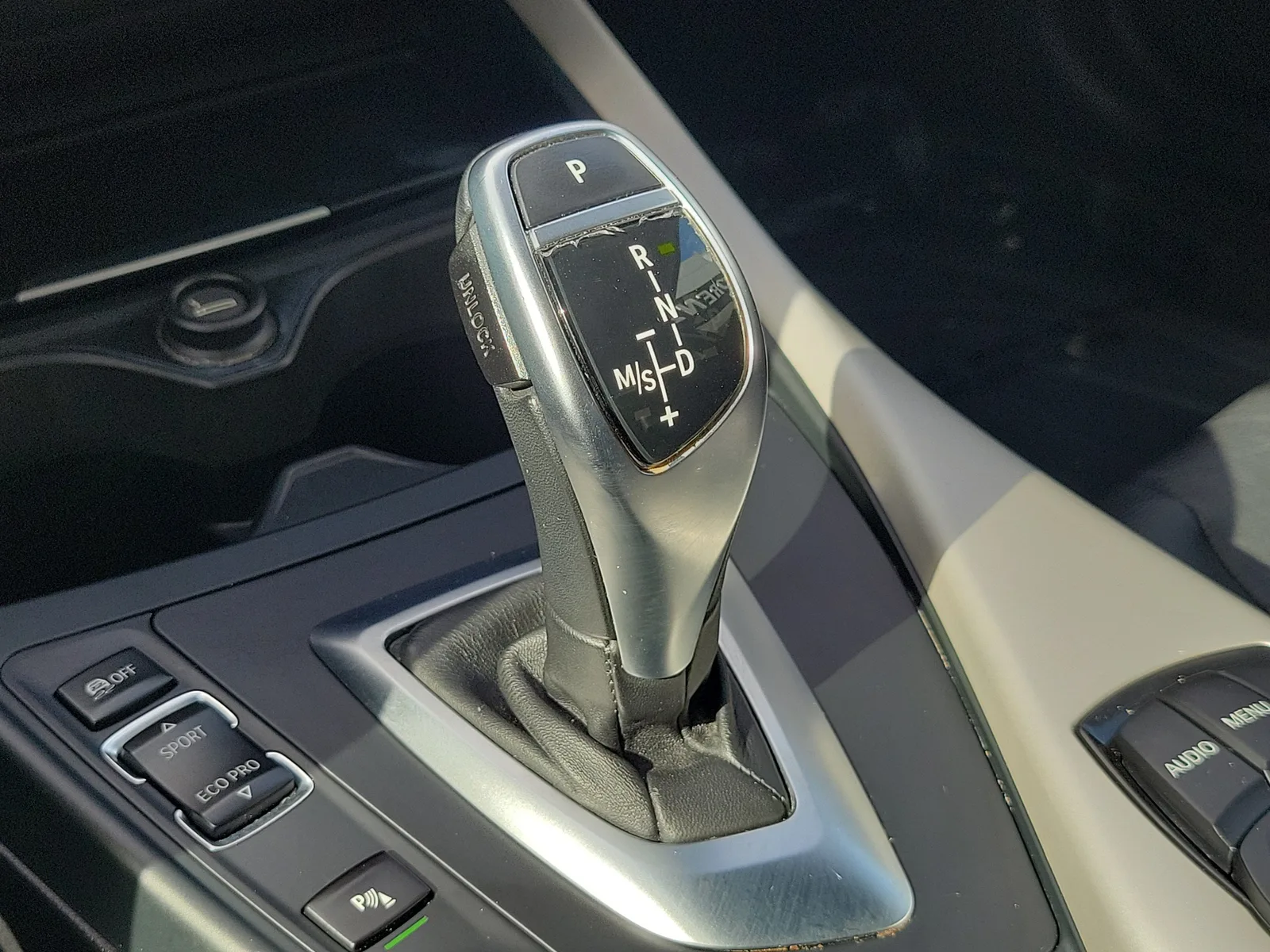 2015 BMW 2 Series 228i photo 20