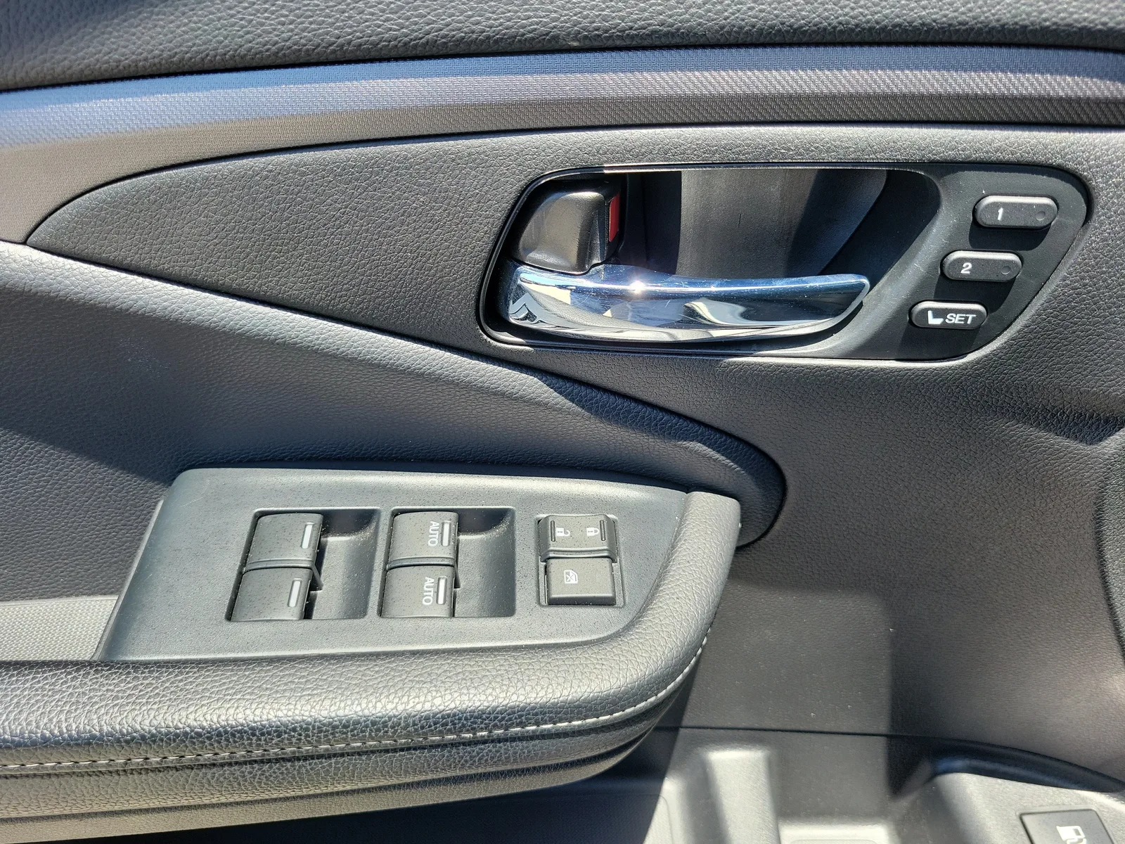 2023 Honda Ridgeline RTL 4WD photo 24
