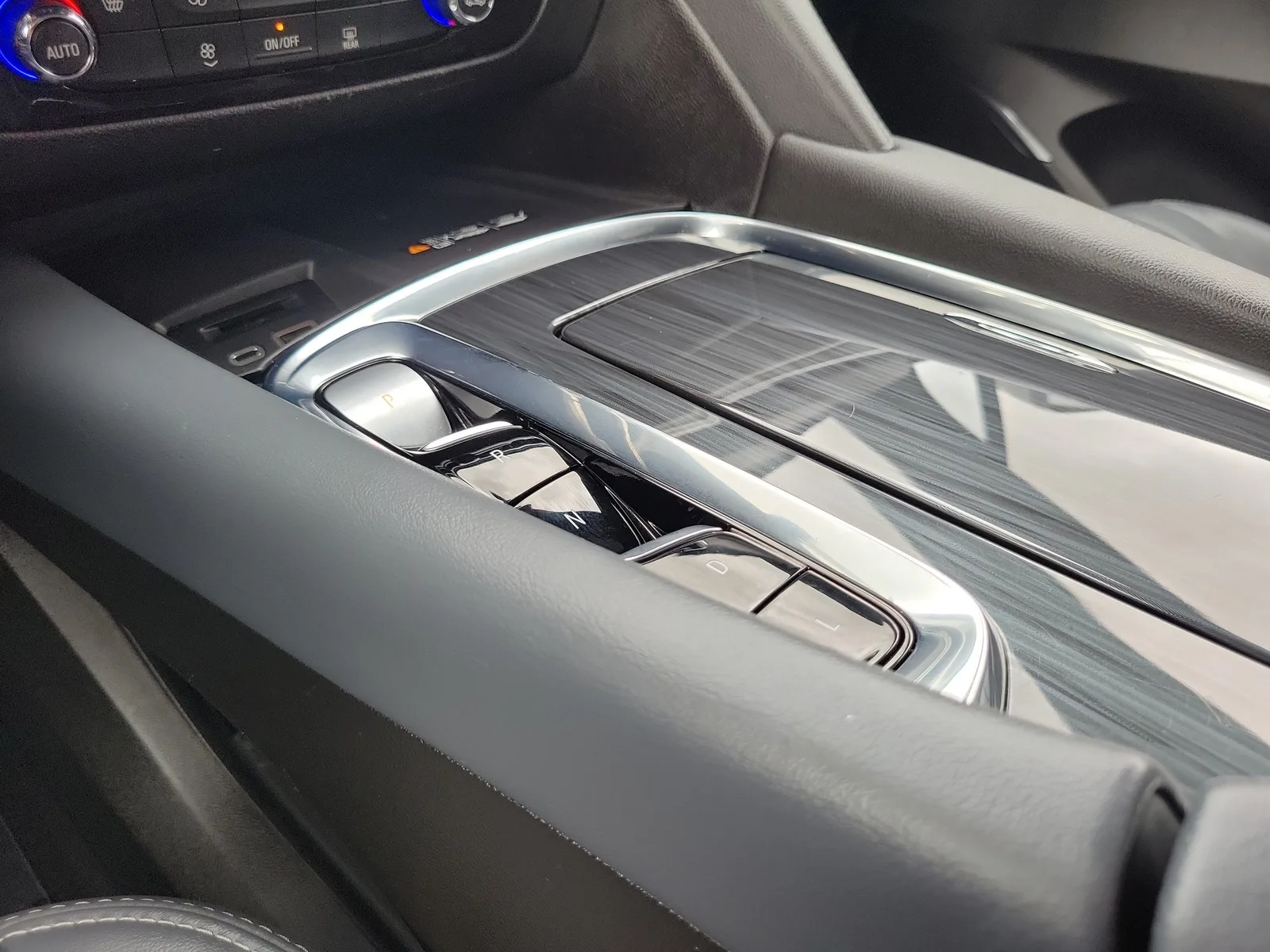 2023 Buick Enclave Essence photo 22