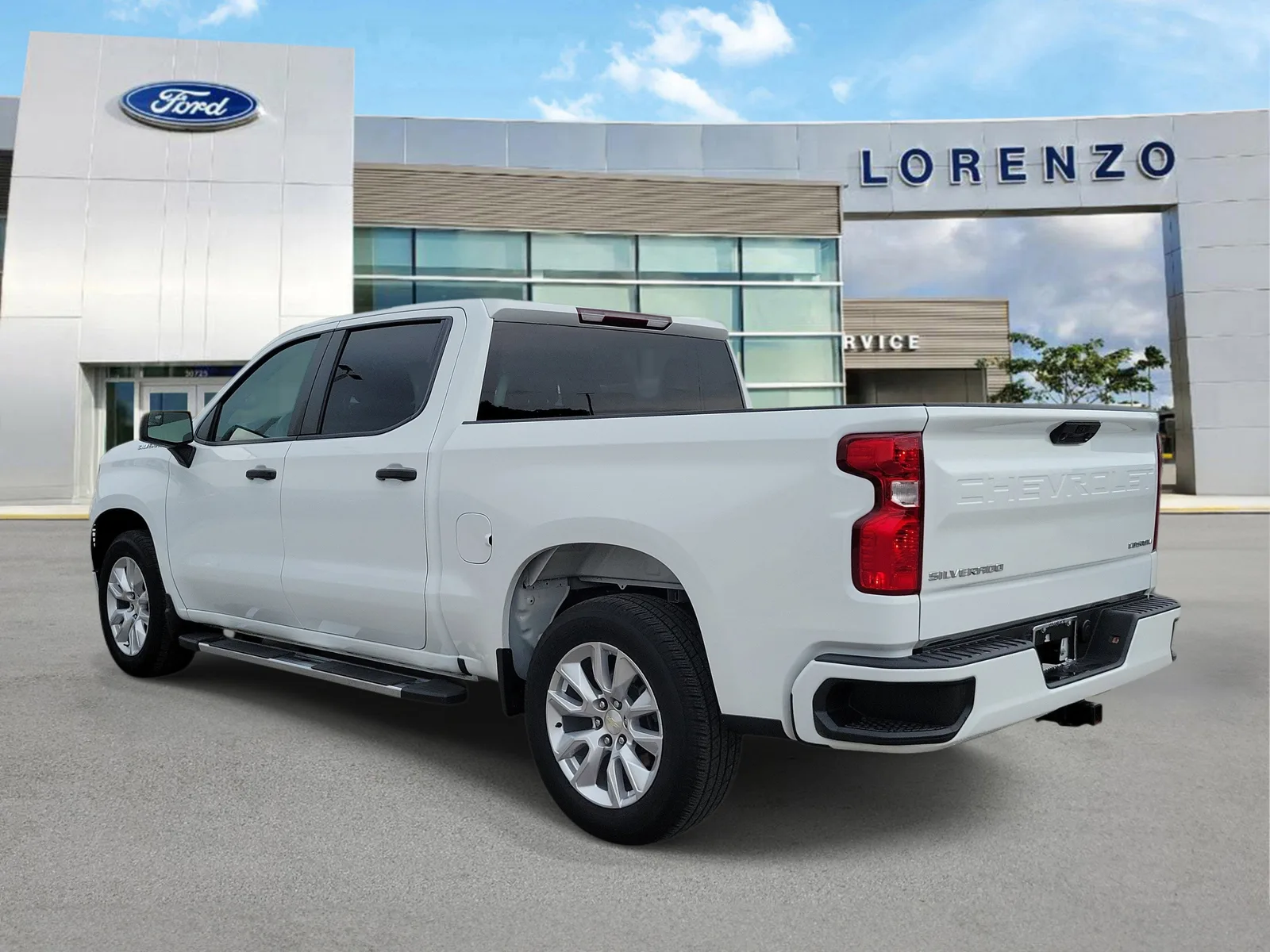 2022 Chevrolet Silverado 1500 Custom photo 7
