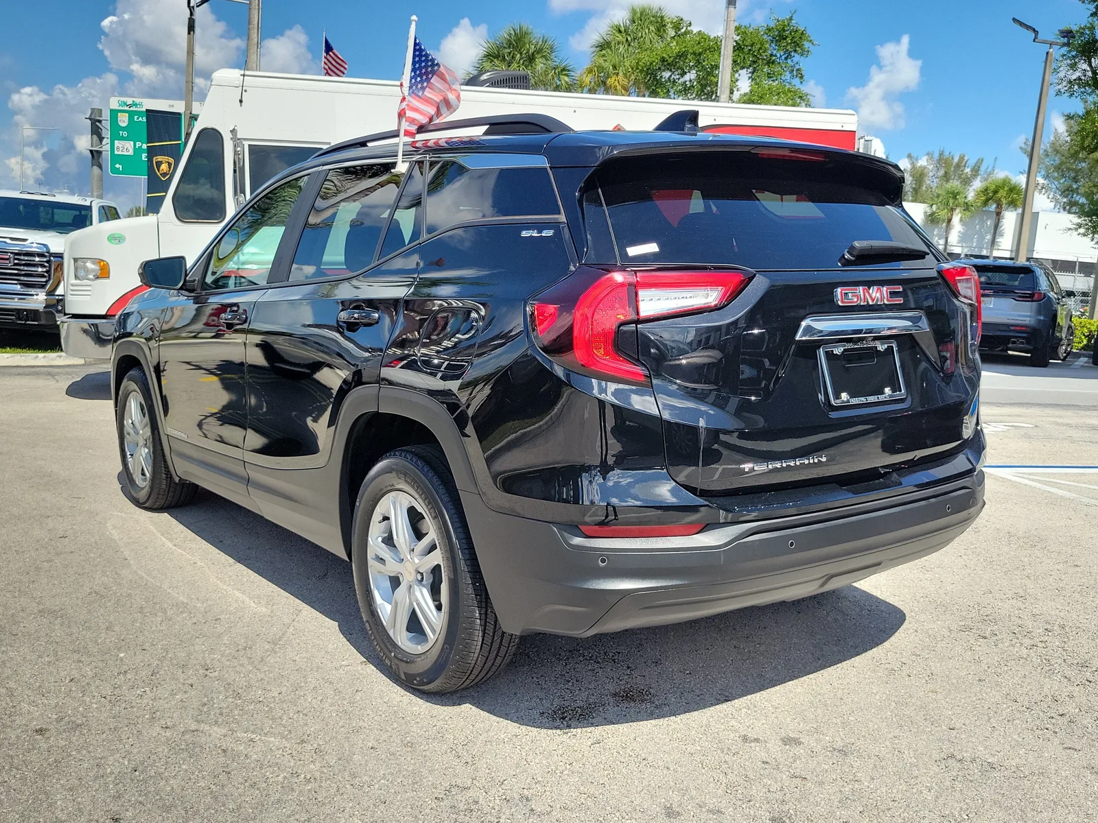 2022 GMC Terrain SLE photo 7