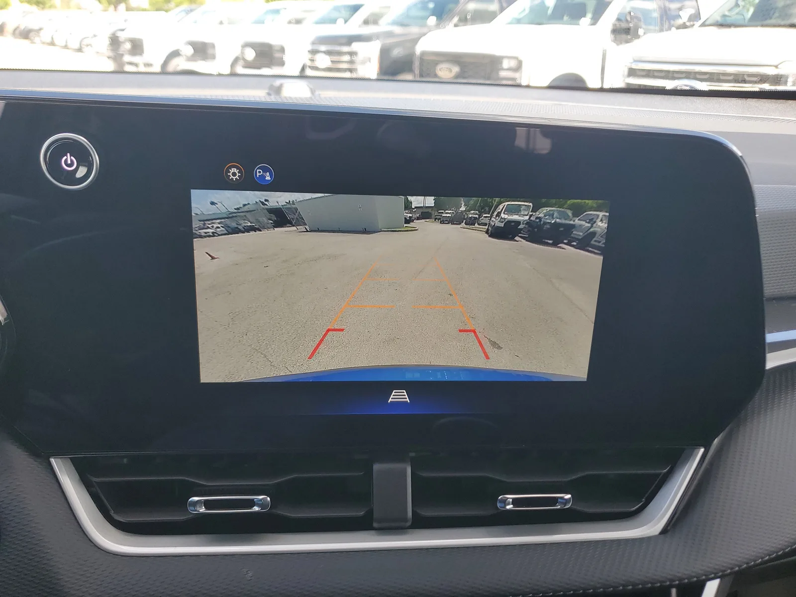 2026 Chevrolet Equinox FWD LT photo 10