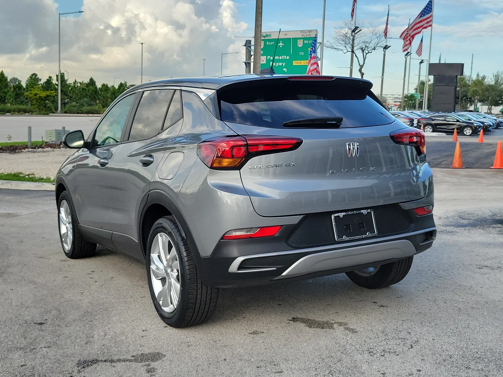 2024 Buick Encore GX Preferred photo 7