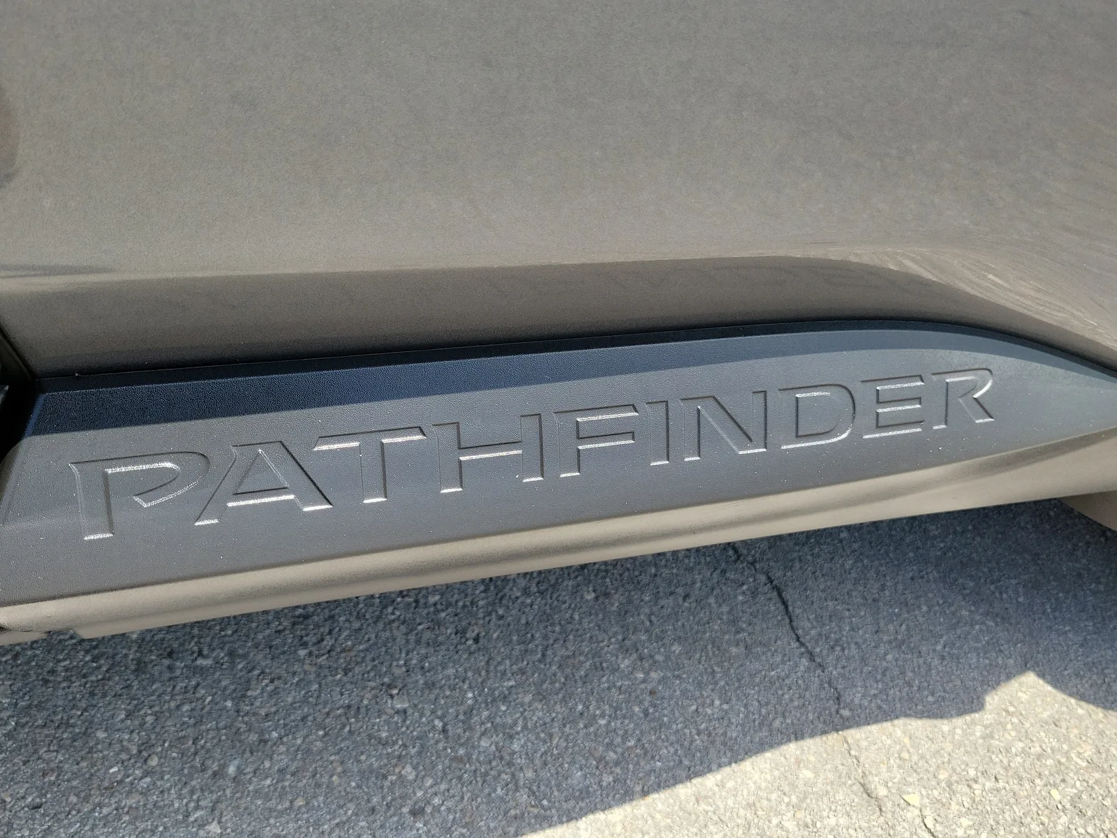 2025 Nissan Pathfinder SL photo 31