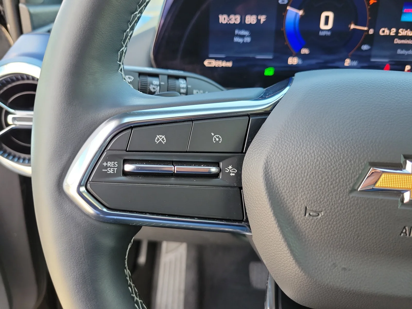 2026 Chevrolet Equinox EV LT2 w/PDE photo 28