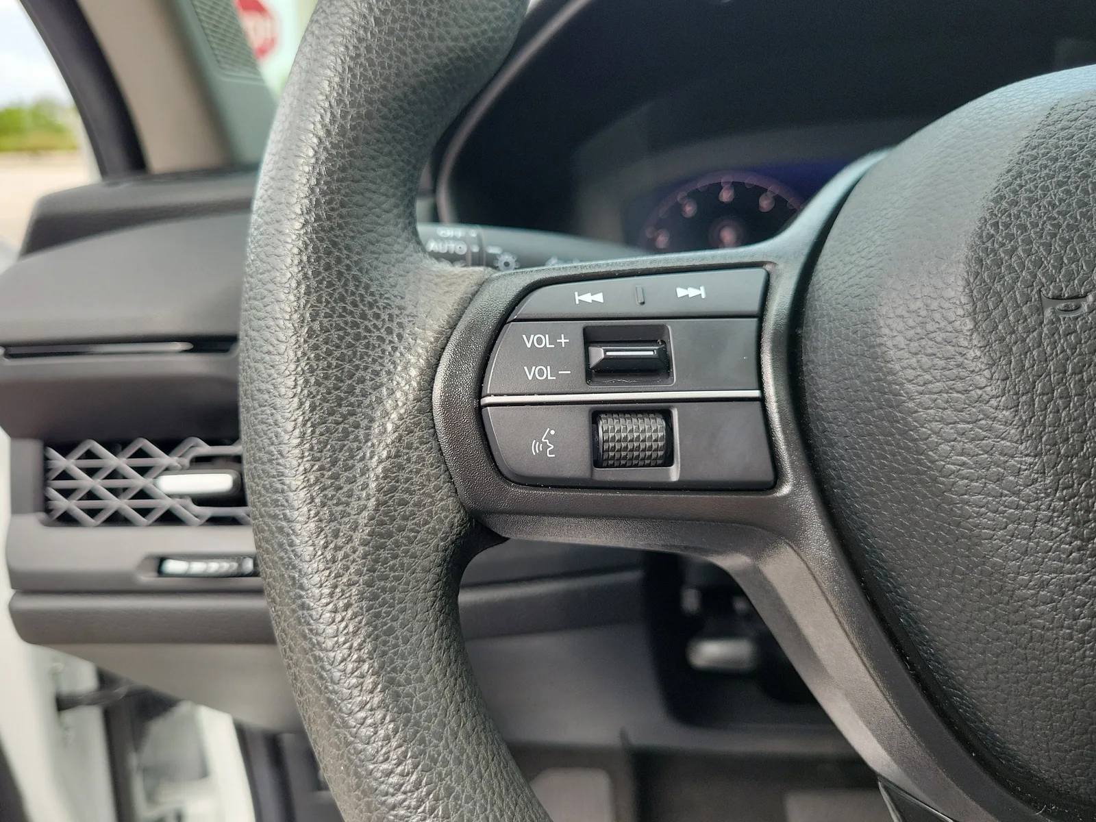 2024 Honda Accord Sedan EX photo 18