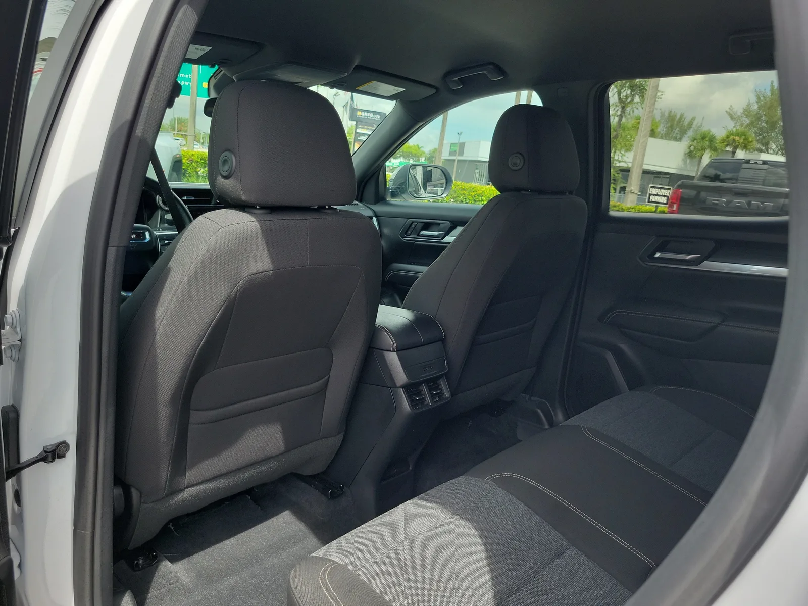 2025 GMC Terrain Elevation photo 14