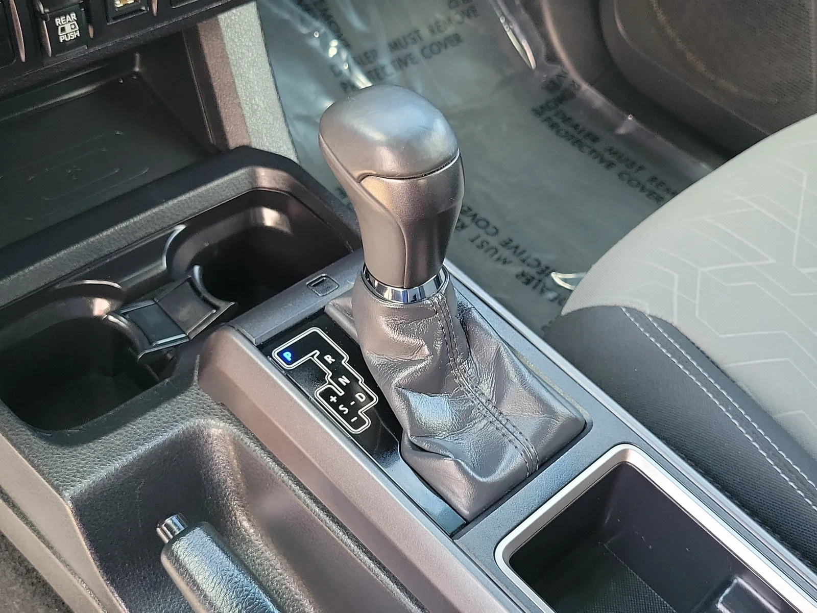 2023 Toyota Tacoma 4WD SR photo 22