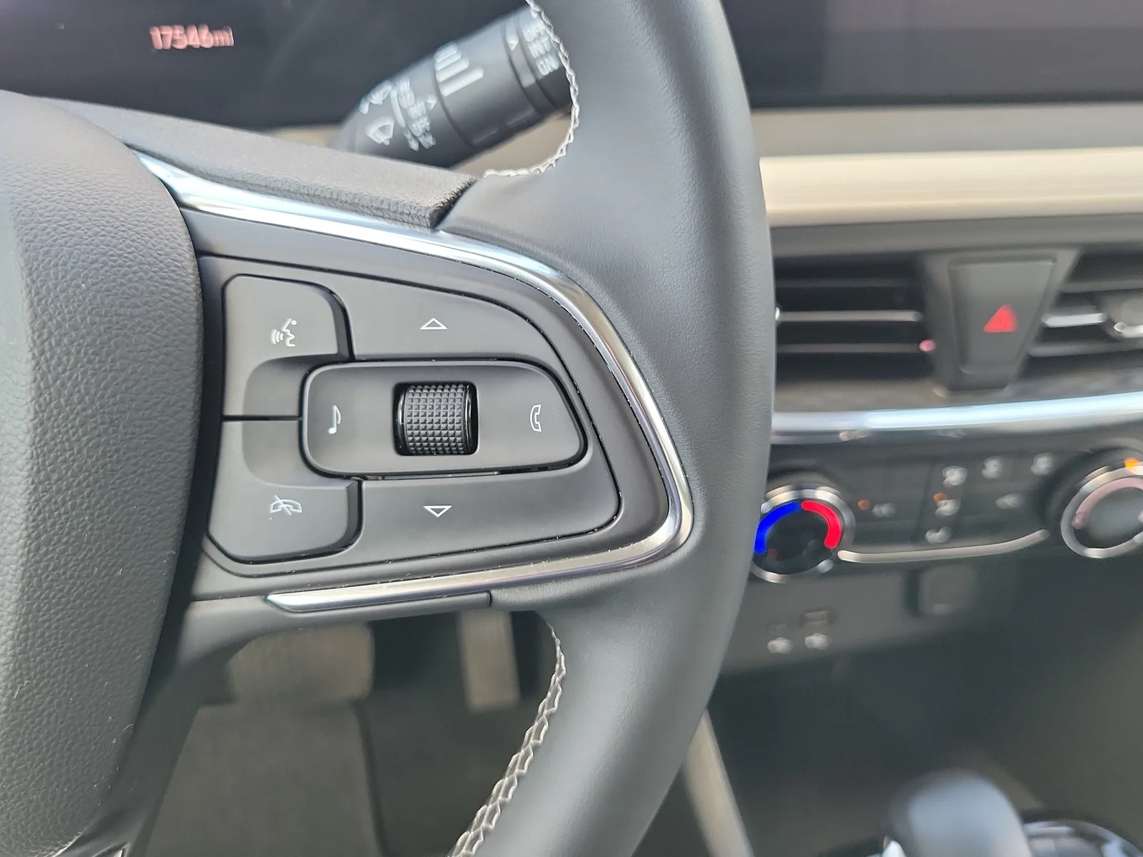 2024 Buick Encore GX Preferred photo 19